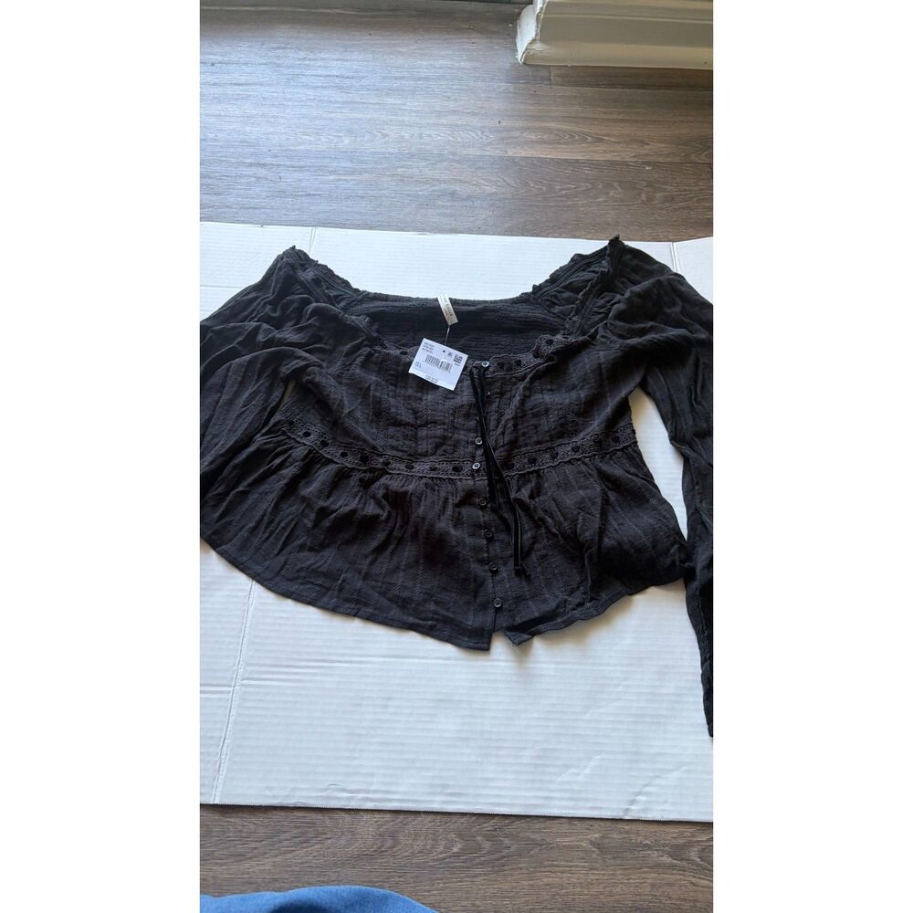 American Eagle L.O.G.G. Black Peasant Blouse Long Sleeve Lace Trim NWT Women's L